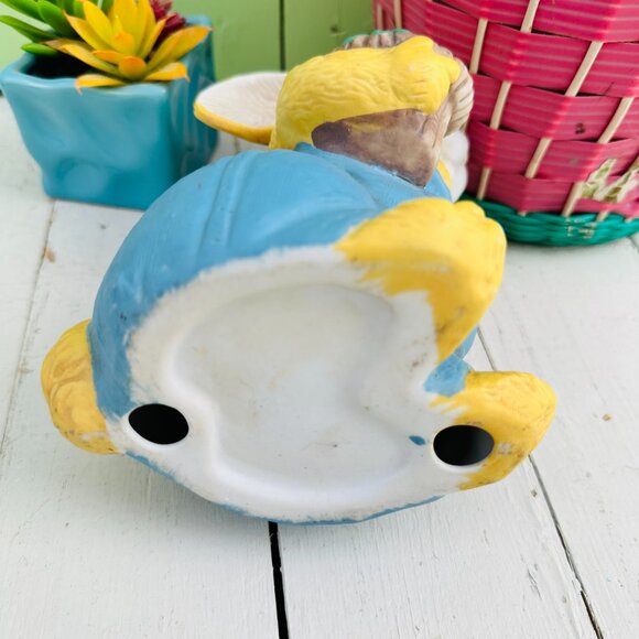 Vintage Large Easter Bunny Statue, Easter Decor, Rabbit Statue, Farmhouse Easter - Picture 8 of 9